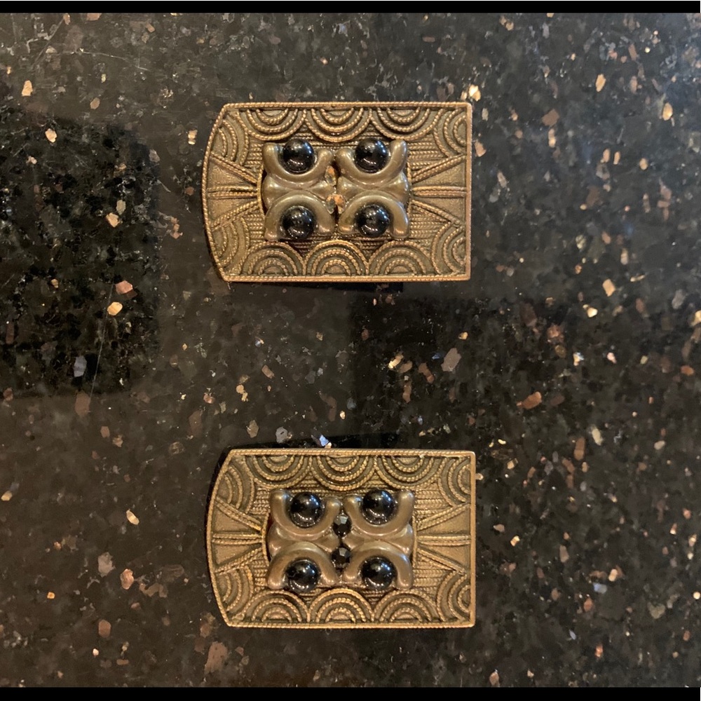 Vintage clip on earrings from the 80’s/90’s